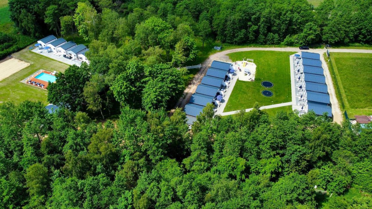 Lumi Letniskowe Z Podgrzewanym Basenem Ferienhaus Rewal