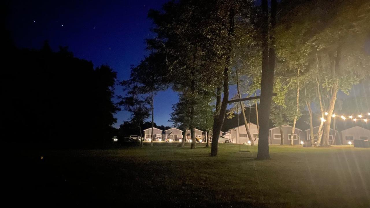 Ferienhaus Lumi Letniskowe Z Podgrzewanym Basenem Rewal
