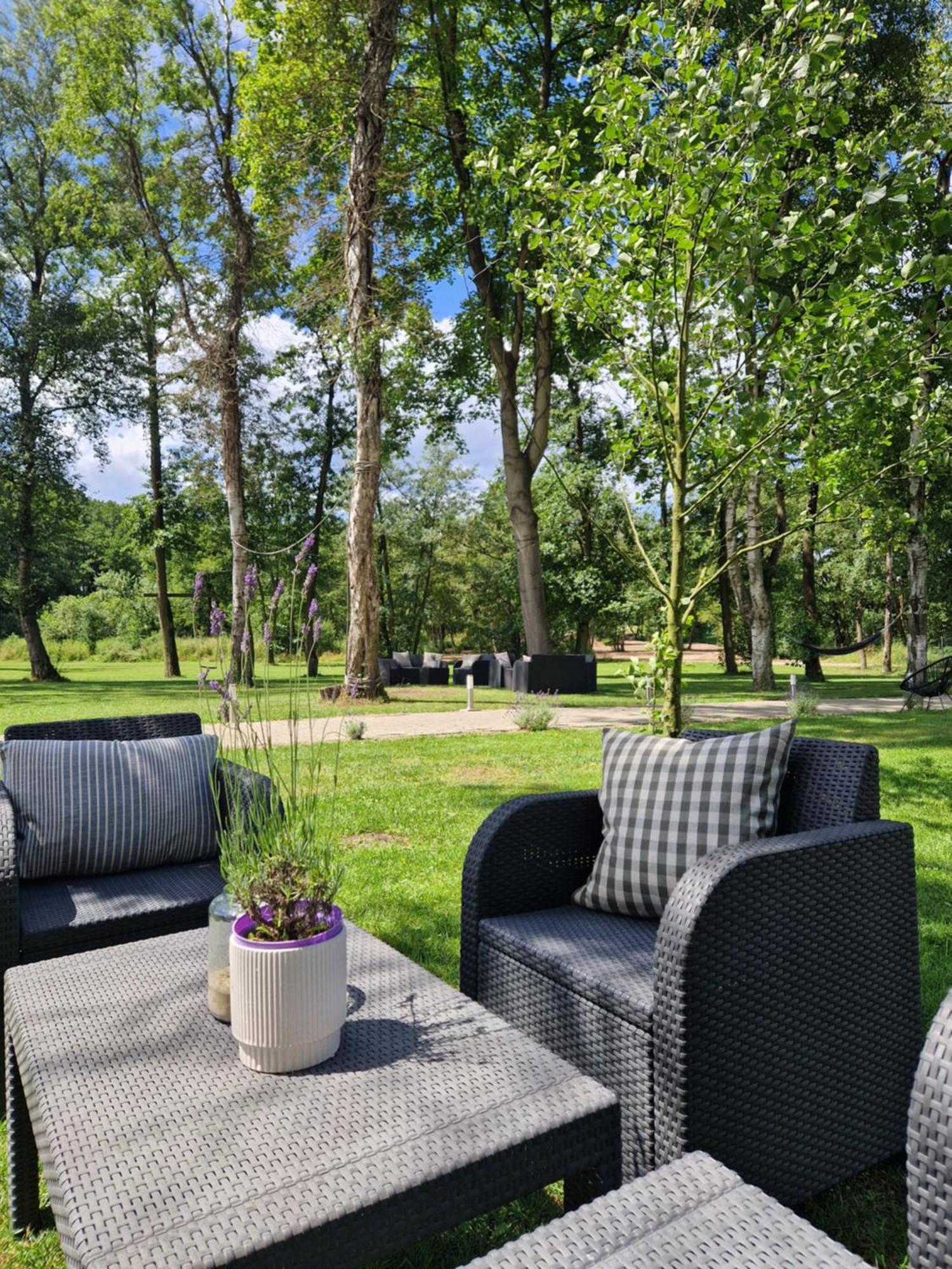 Lumi Letniskowe Z Podgrzewanym Basenem Ferienhaus *